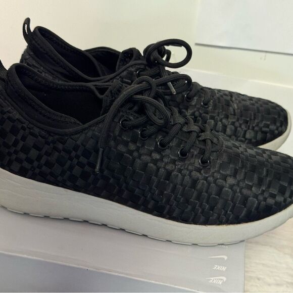 FP Movement Black Sneakers Lightweight Knit Design size 7 - Picture 3 of 5